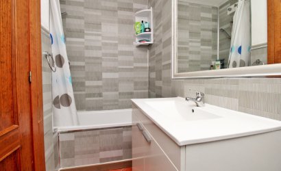 Resale - Apartment -
Punta Prima