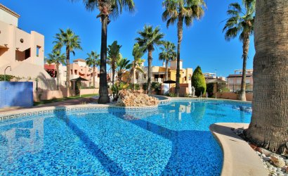 Resale - Apartment -
Punta Prima