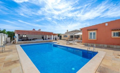 Herverkoop - Country House -
Almoradí - Las Heredades