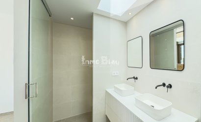 Herverkoop - Villa -
Finestrat - Cala de Finestrat