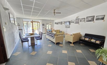 Resale - Country House -
La Zarza