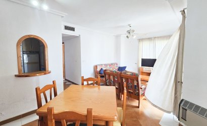 Herverkoop - Herenhuis -
Los Alcazares