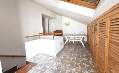 Herverkoop - Herenhuis -
Los Alcazares