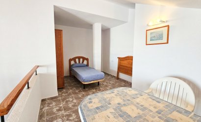 Herverkoop - Herenhuis -
Los Alcazares