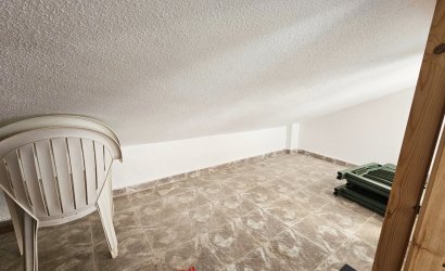 Herverkoop - Herenhuis -
Los Alcazares