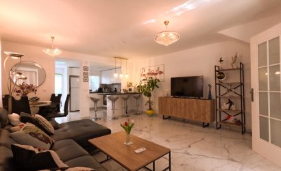 Resale - Townhouse -
Torrevieja - El Acequión - Los Náufragos