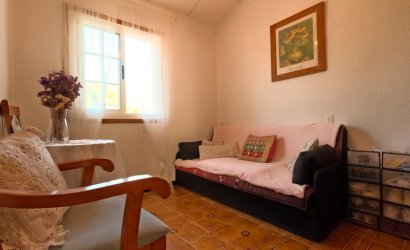 Resale - Townhouse -
Torrevieja - El Acequión - Los Náufragos