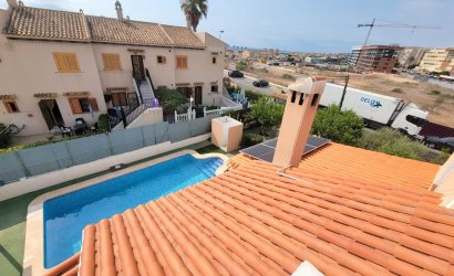 Revente - Villa -
Torrevieja - Aguas Nuevas