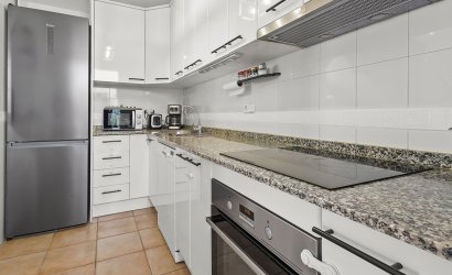 Herverkoop - Villa -
Torre de la Horadada - Pueblo Latino