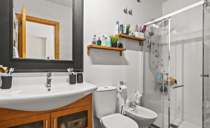 Herverkoop - Villa -
Torre de la Horadada - Pueblo Latino