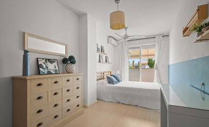 Herverkoop - Villa -
Torre de la Horadada - Pueblo Latino