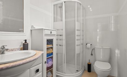 Herverkoop - Villa -
Torre de la Horadada - Pueblo Latino