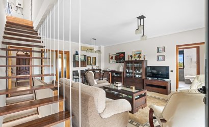 Reventa - Villa -
Alicante - Rebolledo