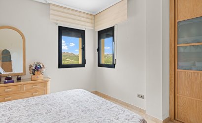 Reventa - Villa -
Alicante - Rebolledo