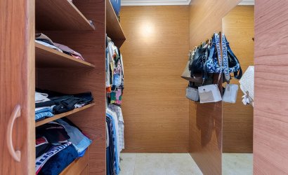 Reventa - Villa -
Alicante - Rebolledo