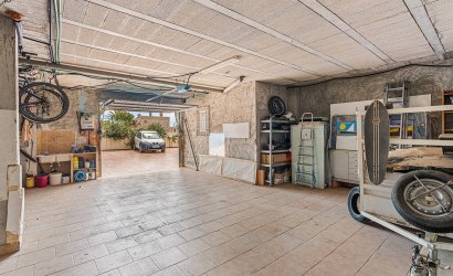 Reventa - Villa -
Alicante - Rebolledo