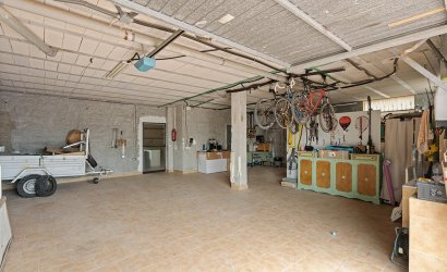 Reventa - Villa -
Alicante - Rebolledo