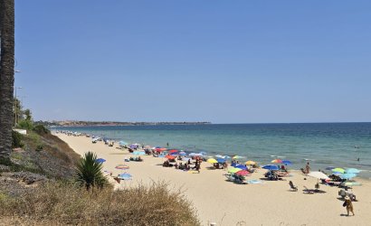 Herverkoop - Herenhuis -
Orihuela Costa - Mil Palmeras