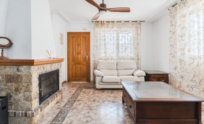 Herverkoop - Herenhuis -
Orihuela Costa - Los Altos