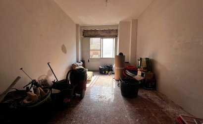 Revente - Apartment -
Alicante - Benalua