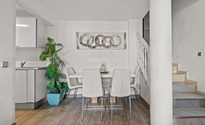 Herverkoop - Villa -
Orihuela Costa - Playa Flamenca