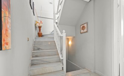 Herverkoop - Villa -
Orihuela Costa - Playa Flamenca