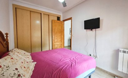 Herverkoop - Herenhuis -
Los Alcazares