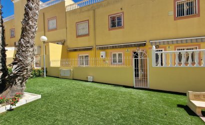 Herverkoop - Herenhuis -
Orihuela Costa - Villamartín