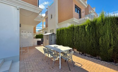 Resale - Villa -
Ciudad Quesada - Pueblo Bravo