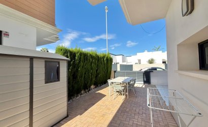 Resale - Villa -
Ciudad Quesada - Pueblo Bravo