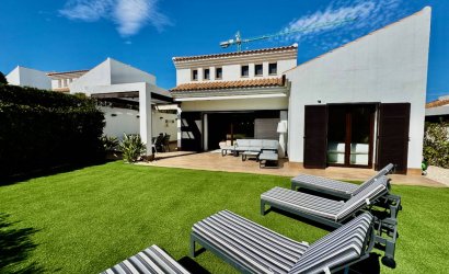 Resale - Villa -
La Finca Golf - La finca Golf