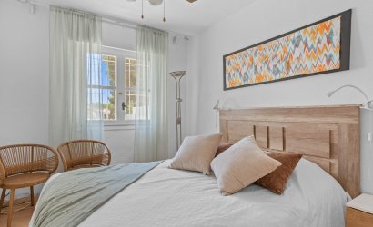 Herverkoop - Bungalow -
Torrevieja - Lago Jardin