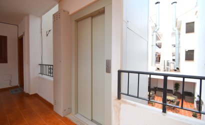 Herverkoop - Apartment -
Orihuela Costa - Villamartin