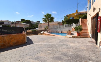 Resale - Villa -
Orihuela Costa - Los Balcones