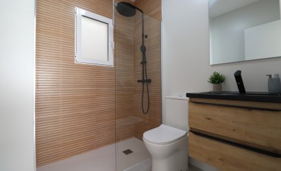 Herverkoop - Herenhuis -
Torrevieja - San Luis