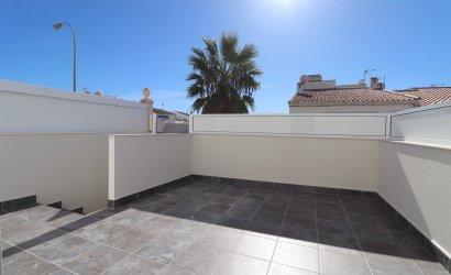 Herverkoop - Herenhuis -
Torrevieja - San Luis