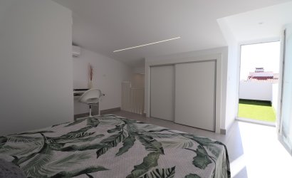 Herverkoop - Herenhuis -
Torrevieja - San Luis