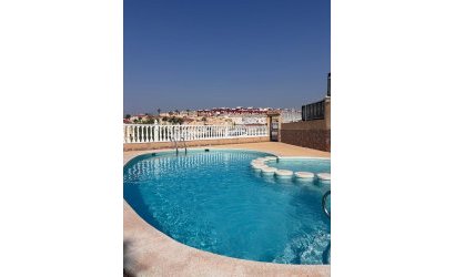 Herverkoop - Town House -
Villamartin - Orihuela Costa