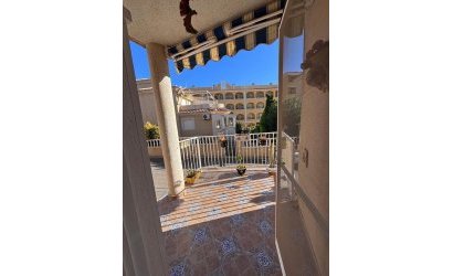 Herverkoop - Town House -
Villamartin - Orihuela Costa