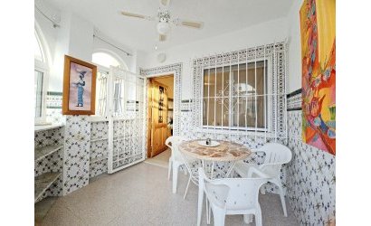 Herverkoop - Apartment -
Los Alcazares