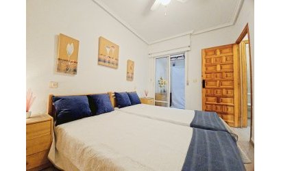 Herverkoop - Apartment -
Los Alcazares