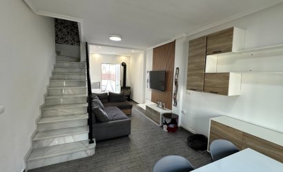 Herverkoop - Herenhuis -
Guardamar del Segura - El Raso