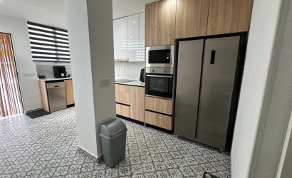 Herverkoop - Herenhuis -
Guardamar del Segura - El Raso