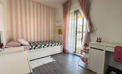 Herverkoop - Herenhuis -
Guardamar del Segura - El Raso