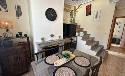 Herverkoop - Villa -
Orihuela Costa - Villamartín