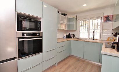 Herverkoop - Herenhuis -
Villamartín