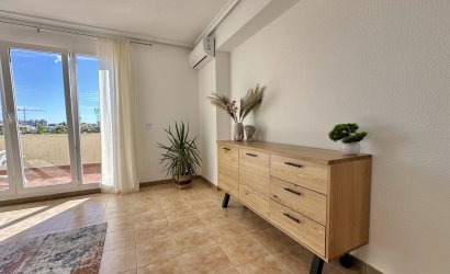 Resale - Apartment -
Orihuela Costa - Punta Prima