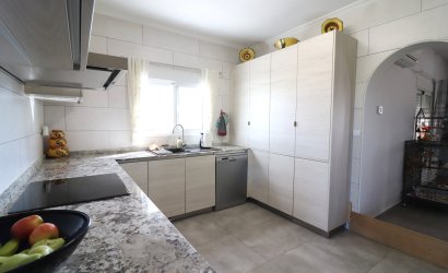 Herverkoop - Country House -
Orihuela - La Campaneta