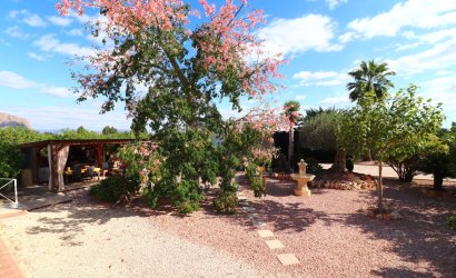 Herverkoop - Country House -
Orihuela - La Campaneta