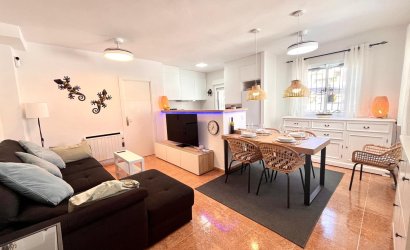 Herverkoop - Herenhuis -
Entre Naranjos - Vistabella - Entre Naranjos